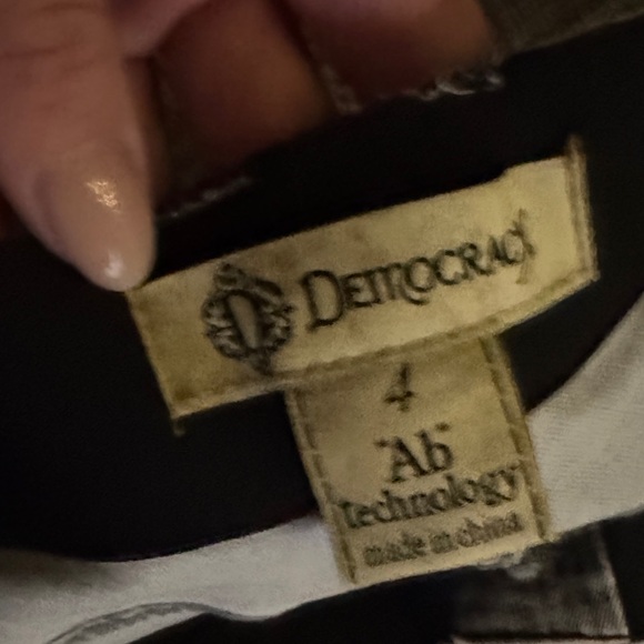 Democracy Black & Gray Plaid womens Pants denim fitted jeans houndstooth size 4 - Picture 2 of 8